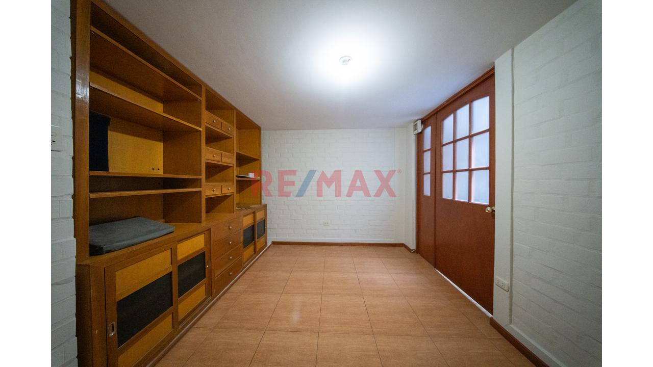 🏡✨ ¡Casa En Venta En Residencial Cerrada – Challapampa! ✨ - 8