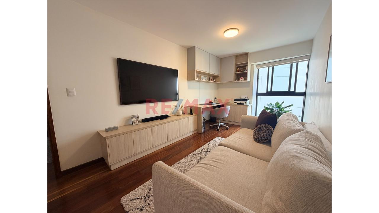 Departamento De 78 M² Con 1 Dormitorio Con Estudio En Alquiler En San Isidro