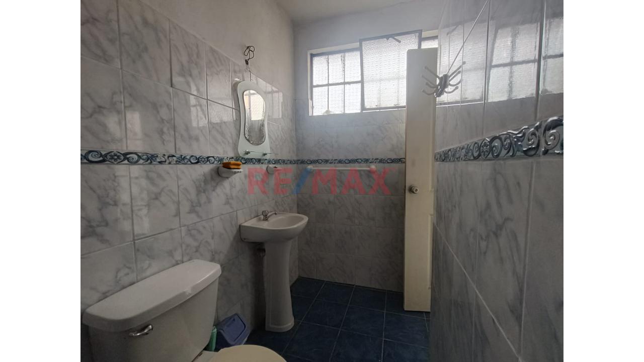 Oportunidad De Inversión En Lurín – Primer Piso Con Cochera - 4