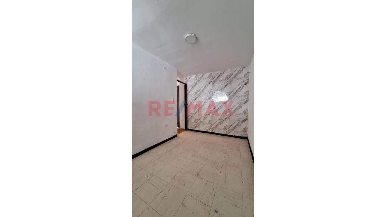Se Aqluila Casa De 2 Pisos En La Perla - 5