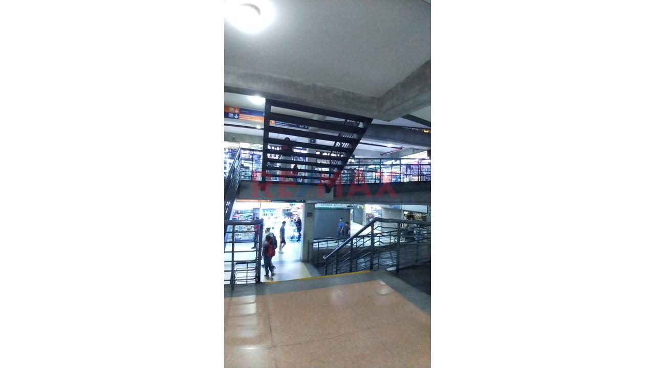 Se Vende Impecable Local En El Edificio Centro Comercial Cyber Plaza  Tienda En Semisotano 1132-S (Ssb-164) — foto 14