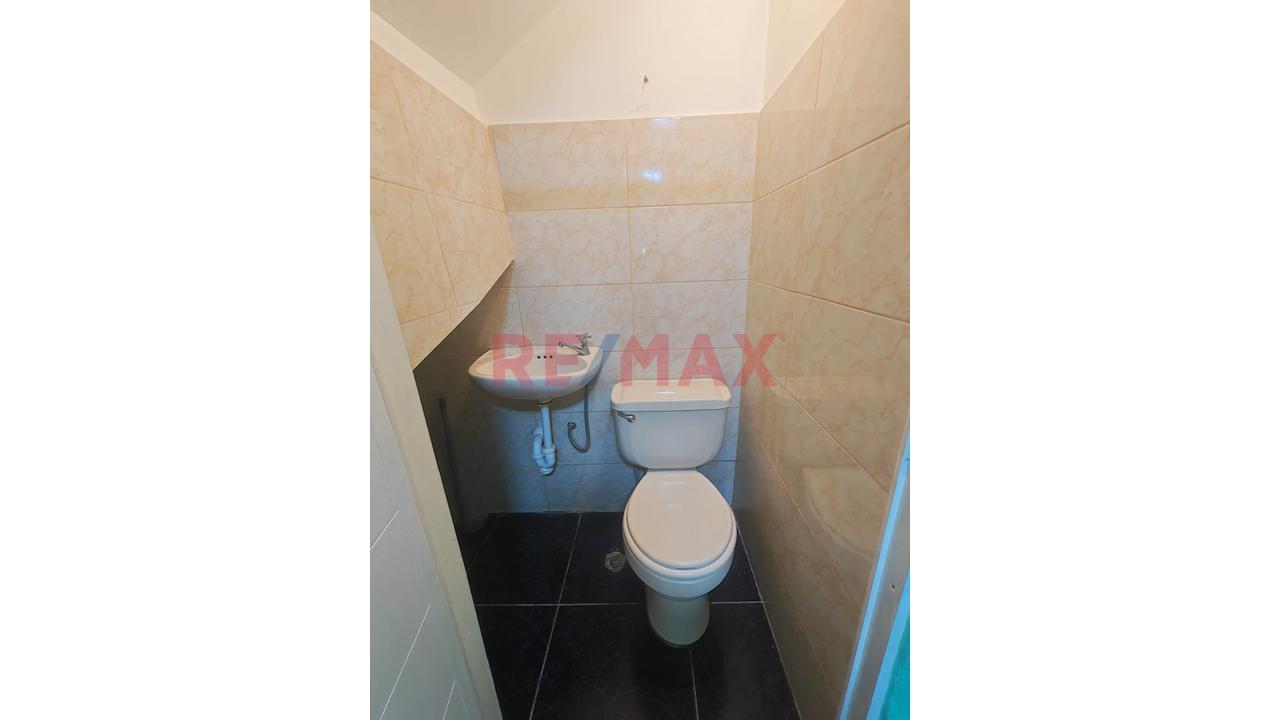 Casa De 4 Pisos En Condominio Cerrado — 120 M² De Área Construida - 12