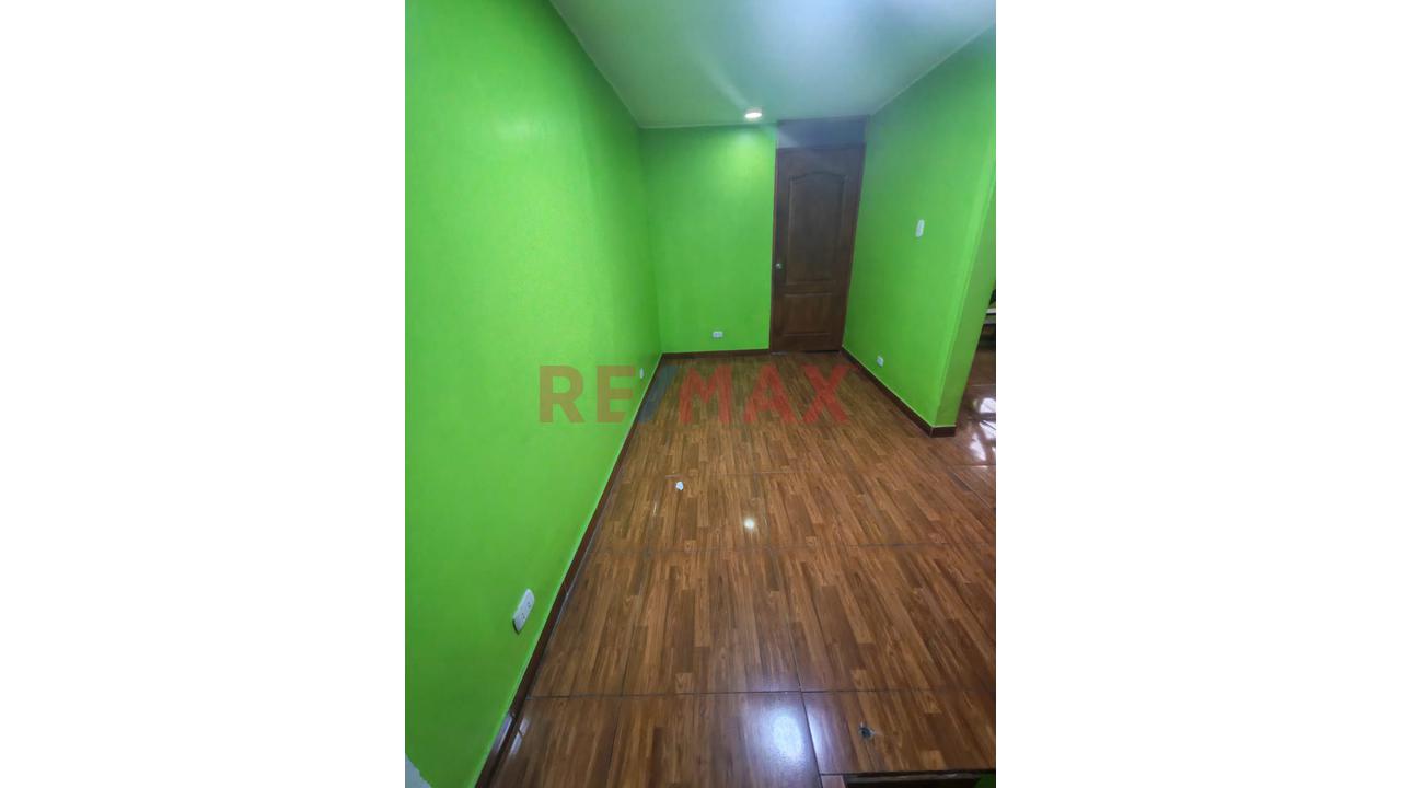 Casa De 4 Pisos En Condominio Cerrado — 120 M² De Área Construida - 15