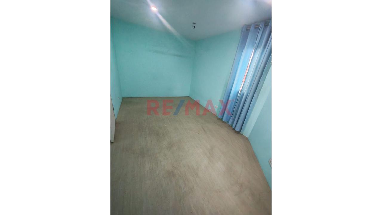 Casa De 4 Pisos En Condominio Cerrado — 120 M² De Área Construida - 10