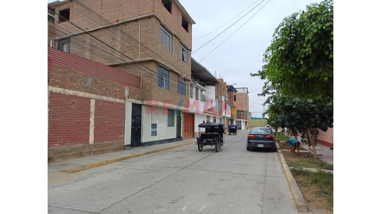 Locar Comercial En Alquiler Calle Libertad Lambayeque - 4