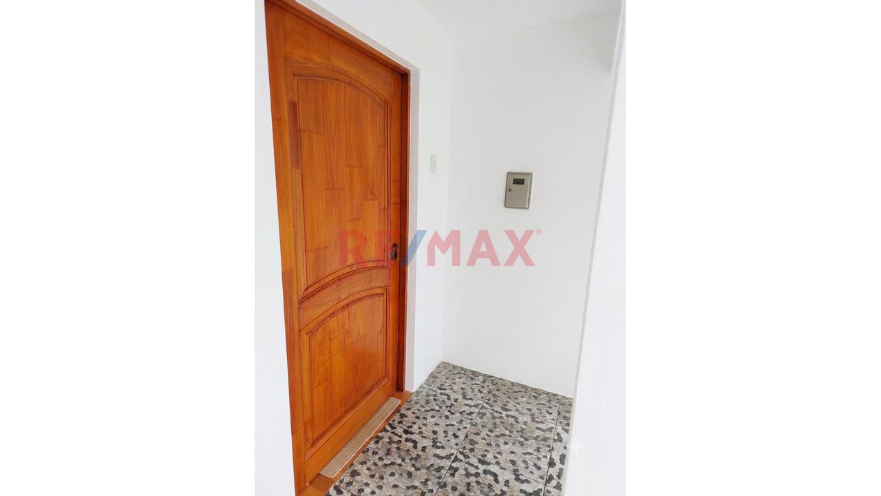Venta De Departamento En Zarate, San Juan De Lurigancho. — foto 2