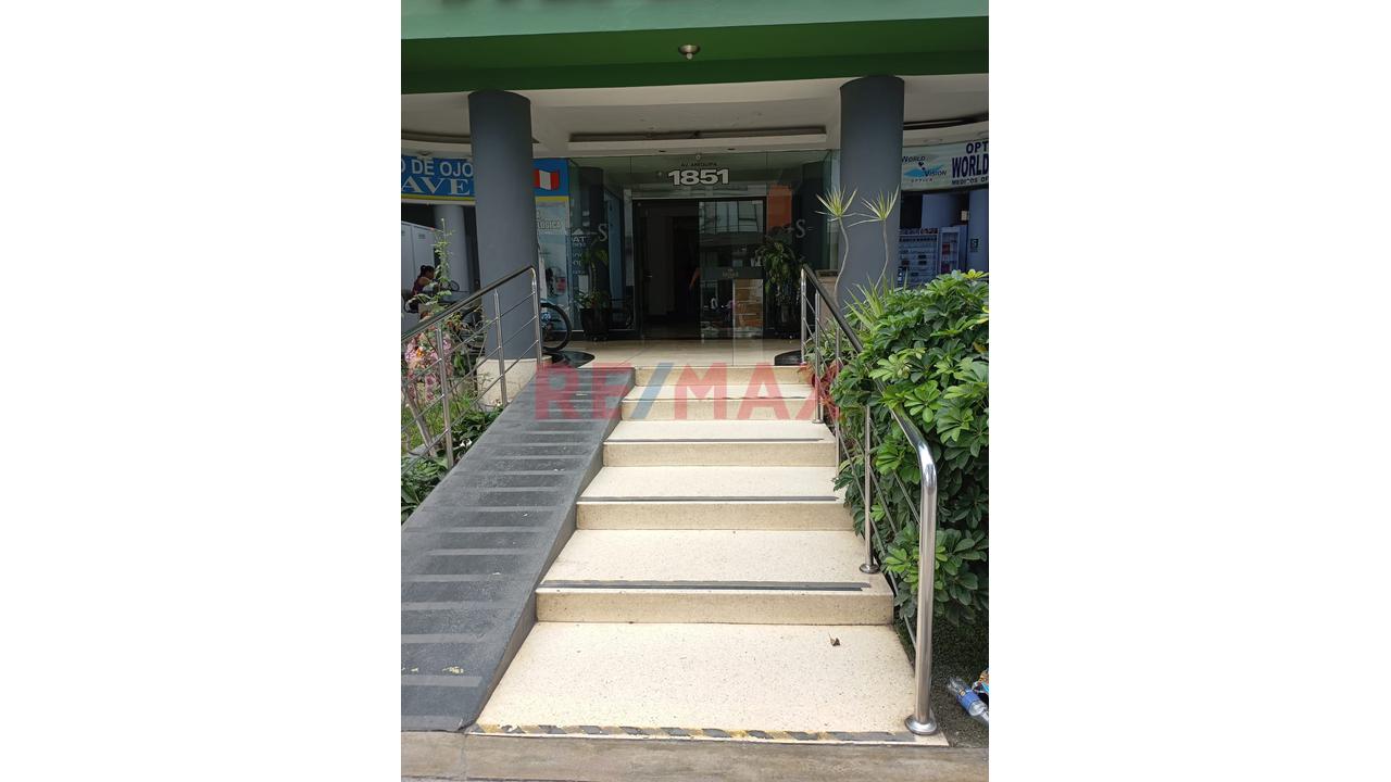 Departamento En Lince – Av. Arequipa