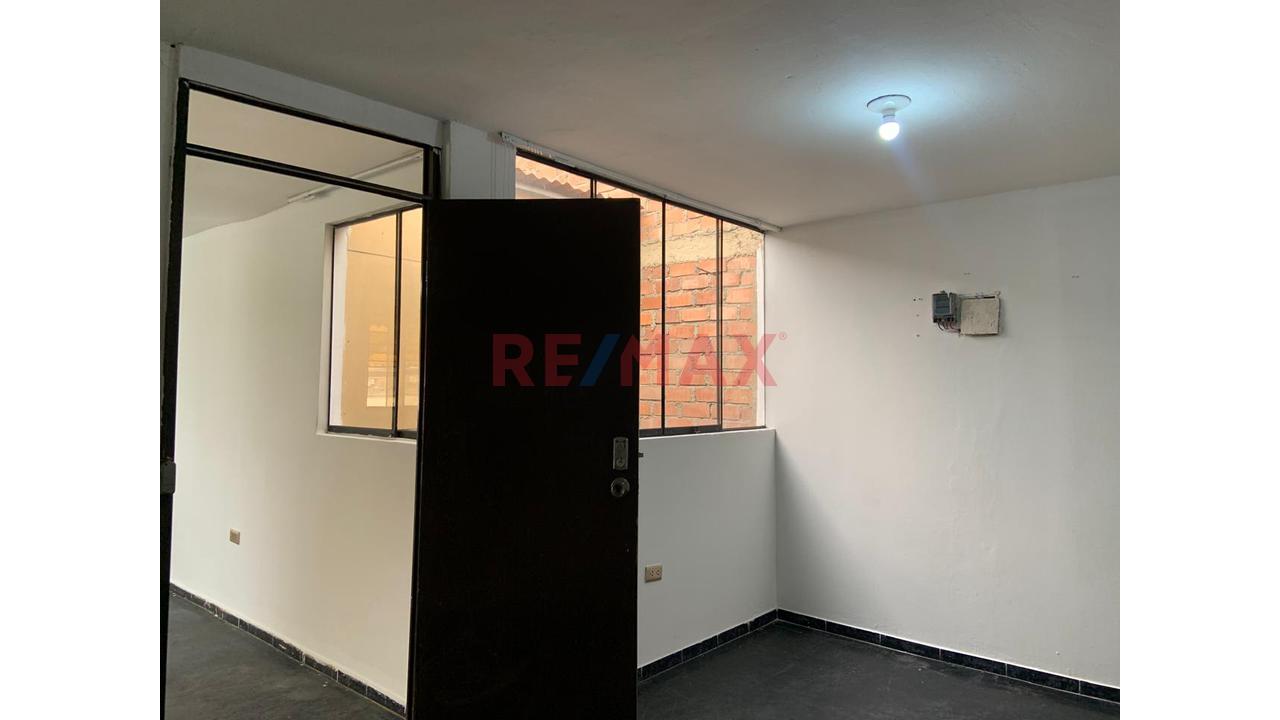 Ate, Departamento Duplex En Venta - Urbanizacion Salamanca — foto 14