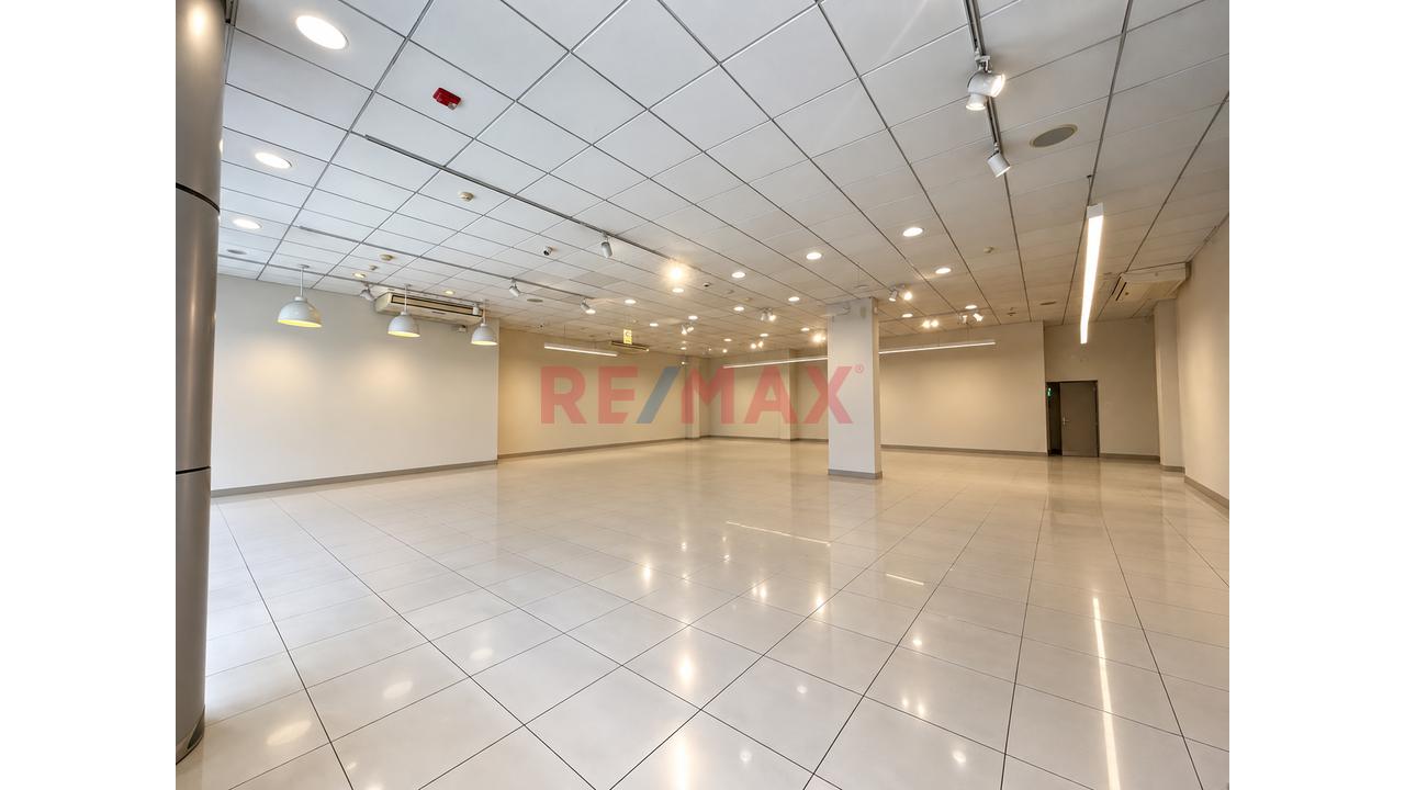 Tu Negocio En Exclusivo Centro Empresarial En Av. Benavides – Miraflores ¡Haz Que Tu Marca Se Vea! - 3