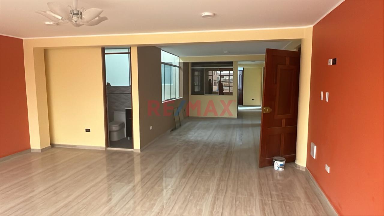 🏡 ¡Alquila Tu Nuevo Hogar En El Centro De Huancayo! 🔑✨ - 6
