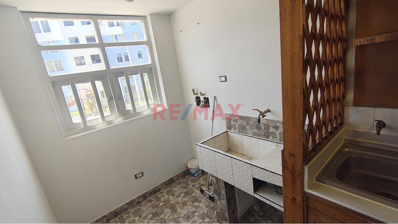 Vendo Departamento En Segundo Piso A Espaldas De La Universidad Católica De Santa Maria - Arequipa - 10