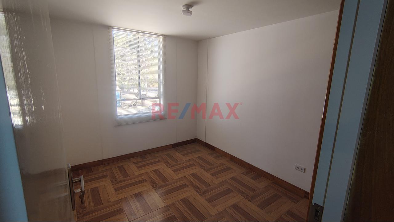 Vendo Departamento En Segundo Piso A Espaldas De La Universidad Católica De Santa Maria - Arequipa - 2