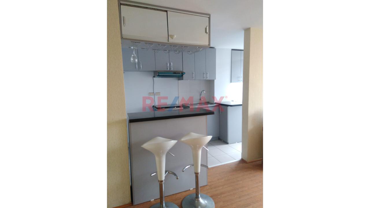 Alquiler De Departamento Amoblado – Condominio Los Girasoles, Comas - 5