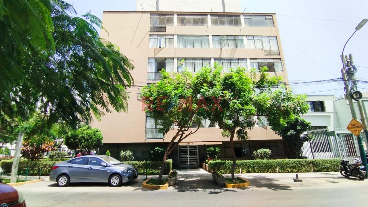 Se Vende Departamento En Jesús María.