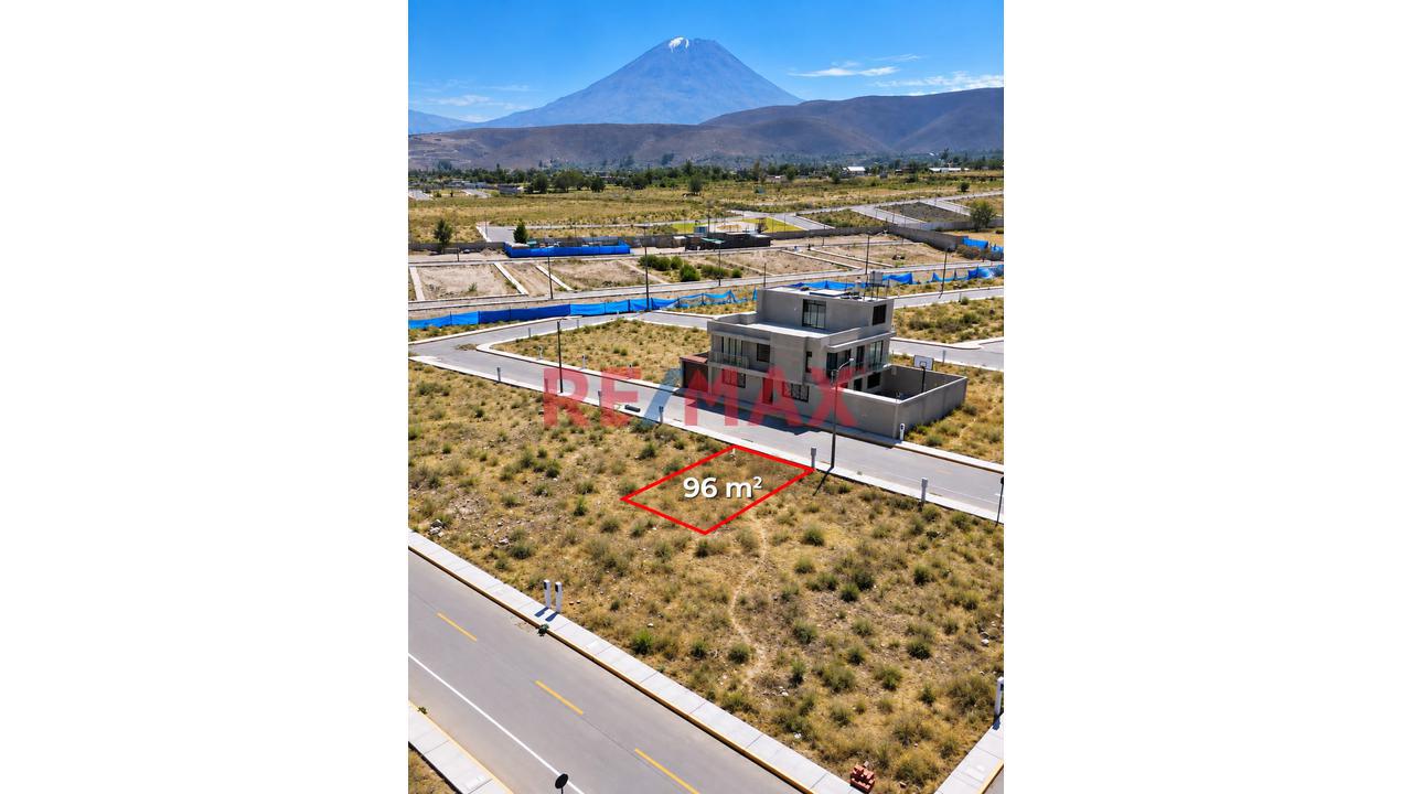 En Venta Terreno Characato