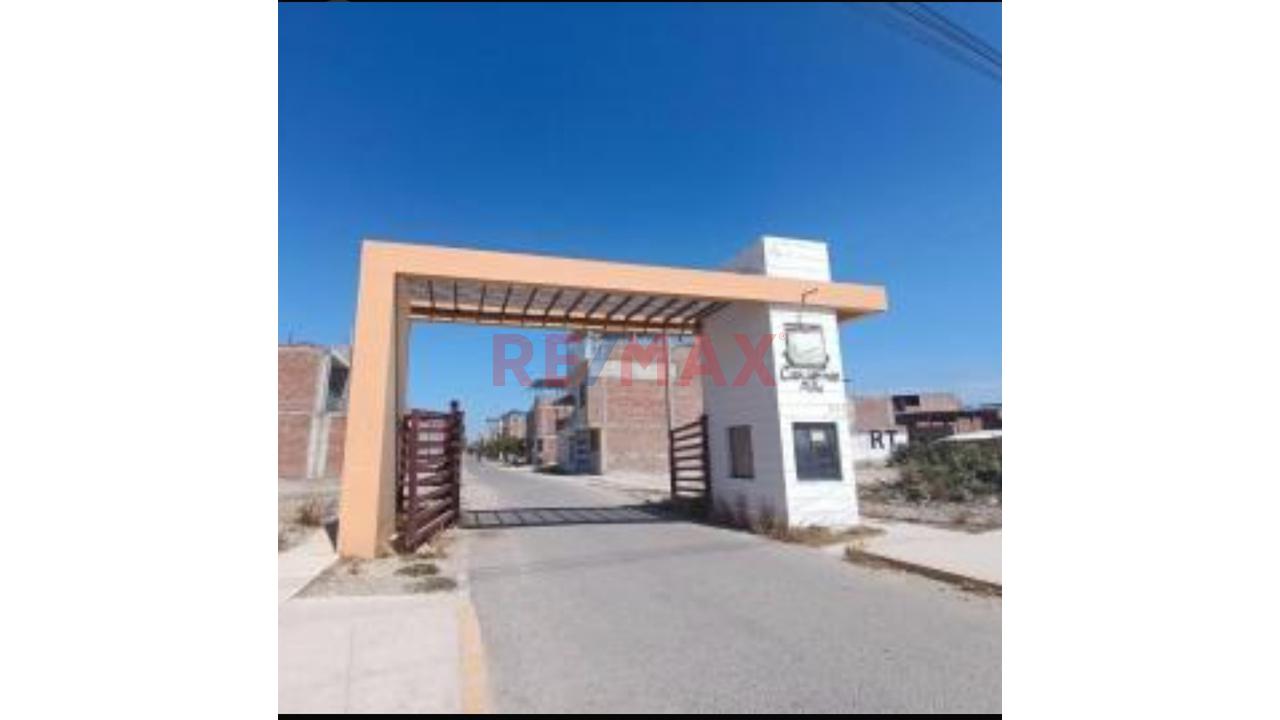 Venta De Terreno En Urbanizacion Las Casuarinas Iii Etapa - 2