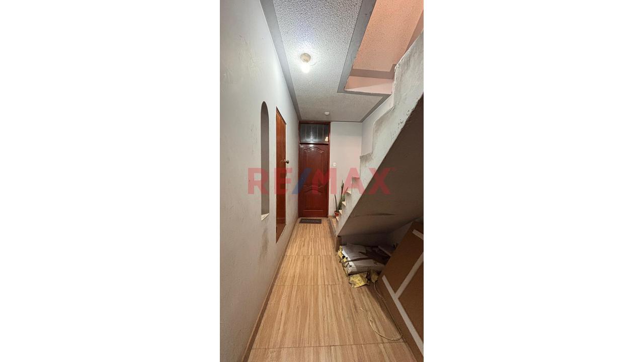 Vendo Departamento En San Juan De Lurigancho - 13