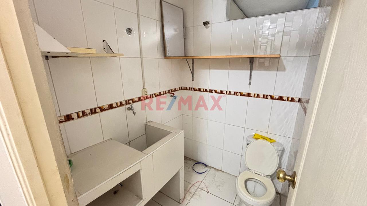 Vendo Departamento En San Juan De Lurigancho - 17