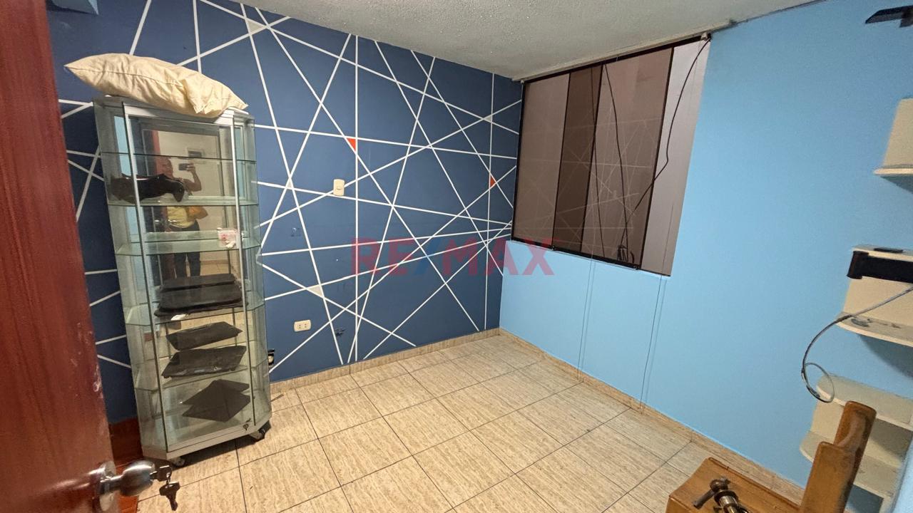 Vendo Departamento En San Juan De Lurigancho - 14