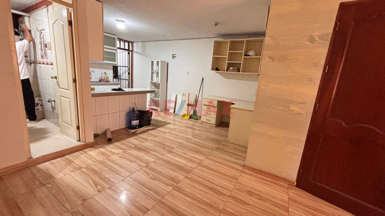 Vendo Departamento En San Juan De Lurigancho - 9