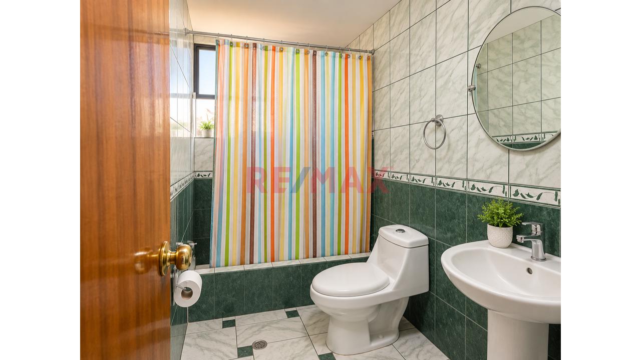 Casa En Venta En Paucarpata- Cerca Al Gobierno Regional - 9