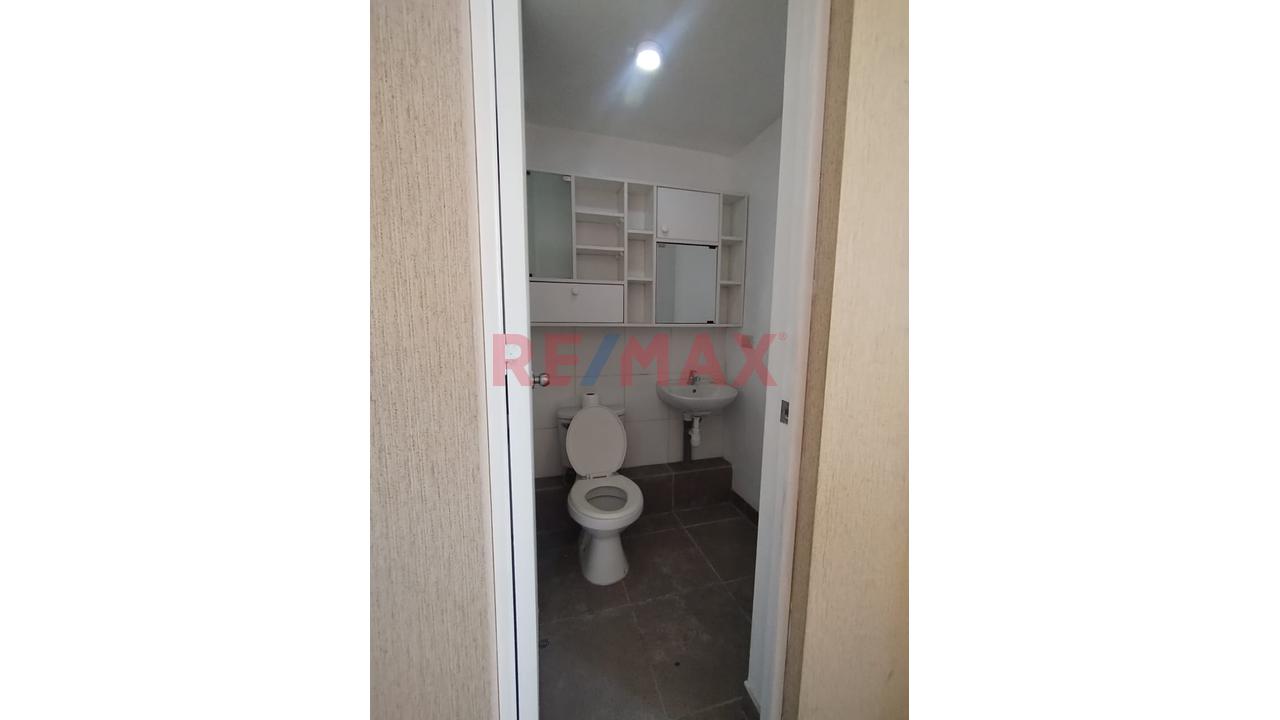 Alquiler De Departamento 3 Dormitorios | Cochera | Condominio Los Parques De Comas - 10