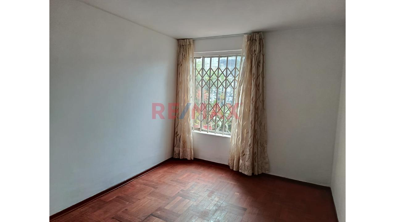 ✨🔑 ¡El Hogar Que Estas Buscando En Magdalena Del Mar! Amplio Departamento En Primer Piso Con 3 Habitaciones Y Cochera - 9