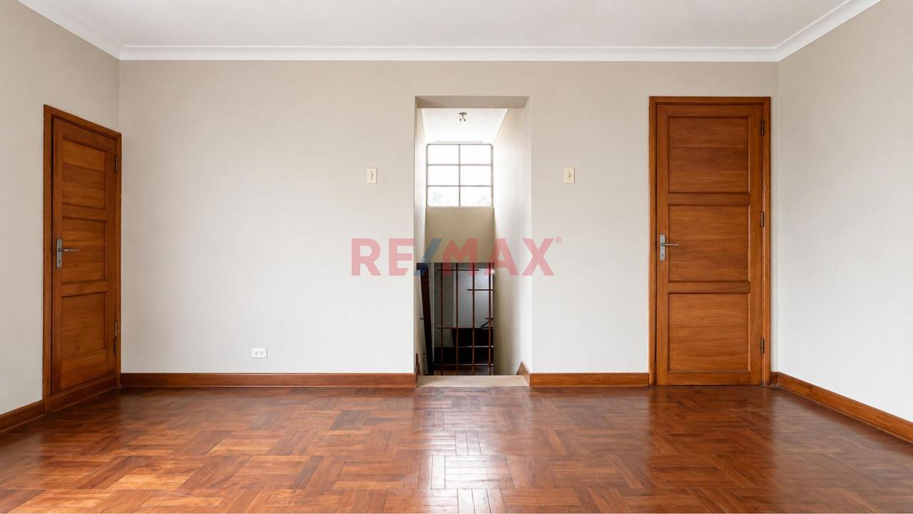 Venta De Departamento Más Azotea/Aire En Miraflores Aurora - 17