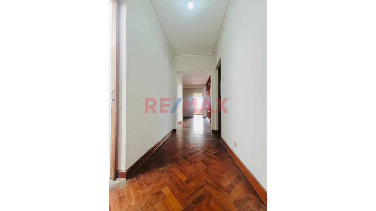 Venta De Departamento Más Azotea/Aire En Miraflores Aurora - 14