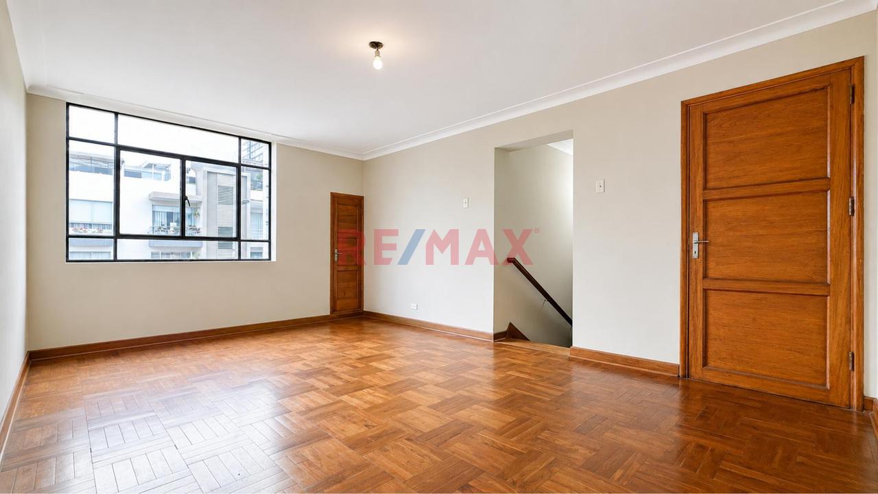 Venta De Departamento Más Azotea/Aire En Miraflores Aurora - 16