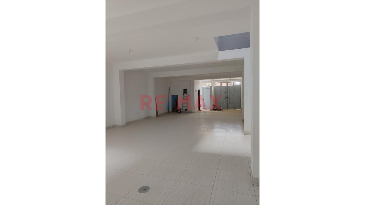 Local comercial de 105 m² en San Martin de Porres — foto 5