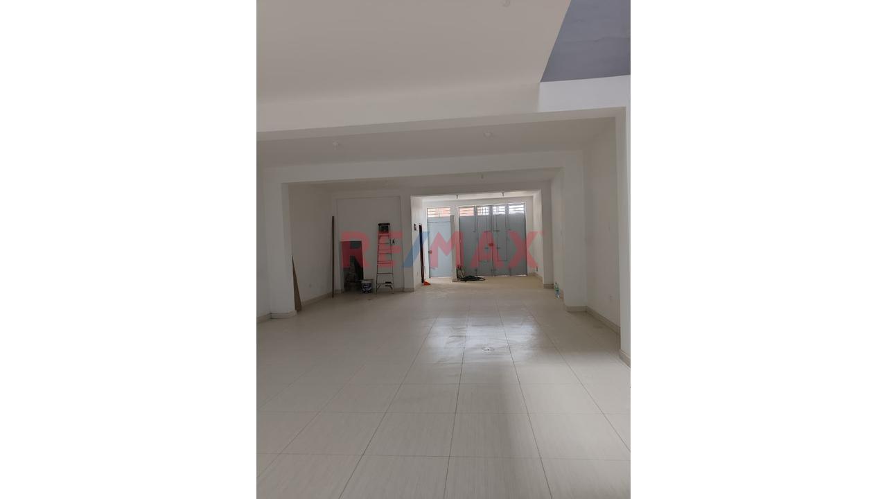 Local comercial de 105 m² en San Martin de Porres