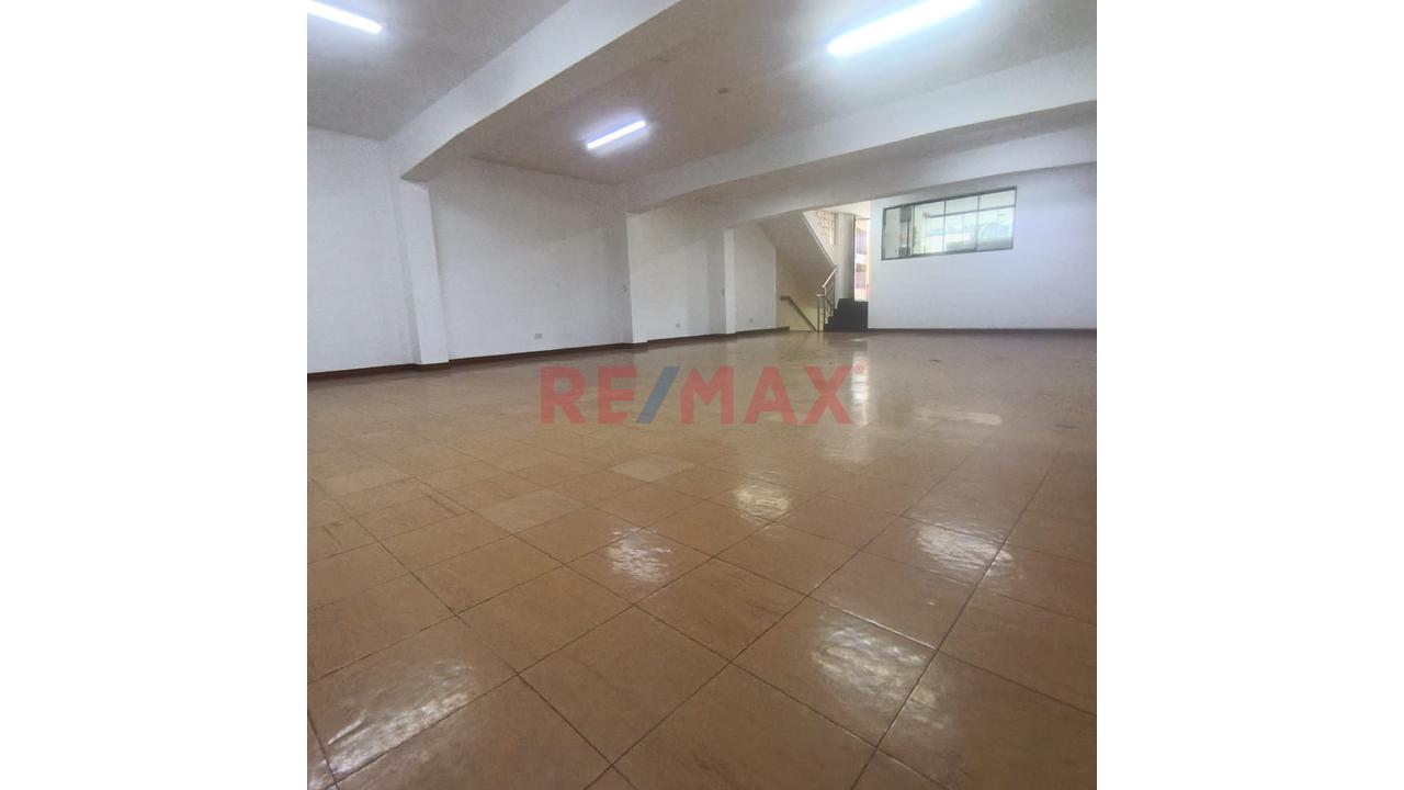Alquiler Local Comercial En Zona Estrategia En La Molina - 18