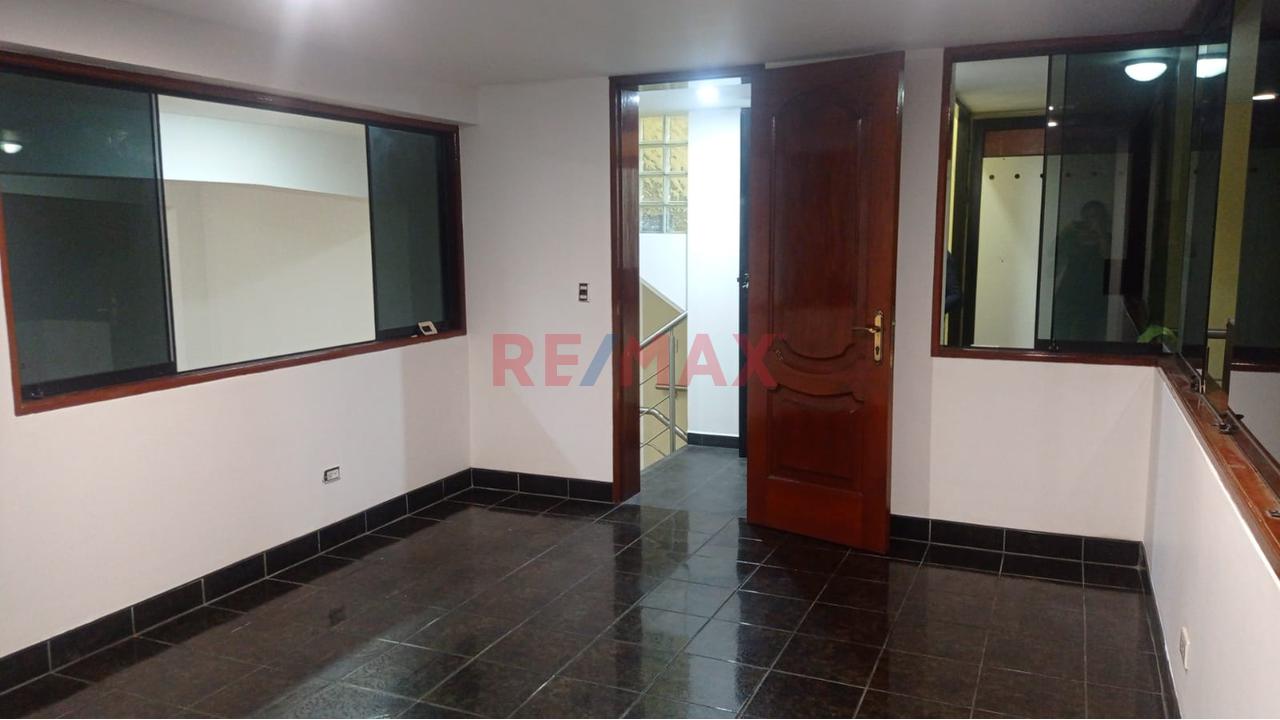 Alquiler Local Comercial En Zona Estrategia En La Molina - 9