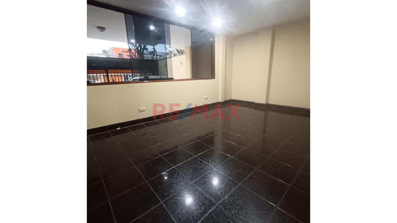 Alquiler Local Comercial En Zona Estrategia En La Molina - 8