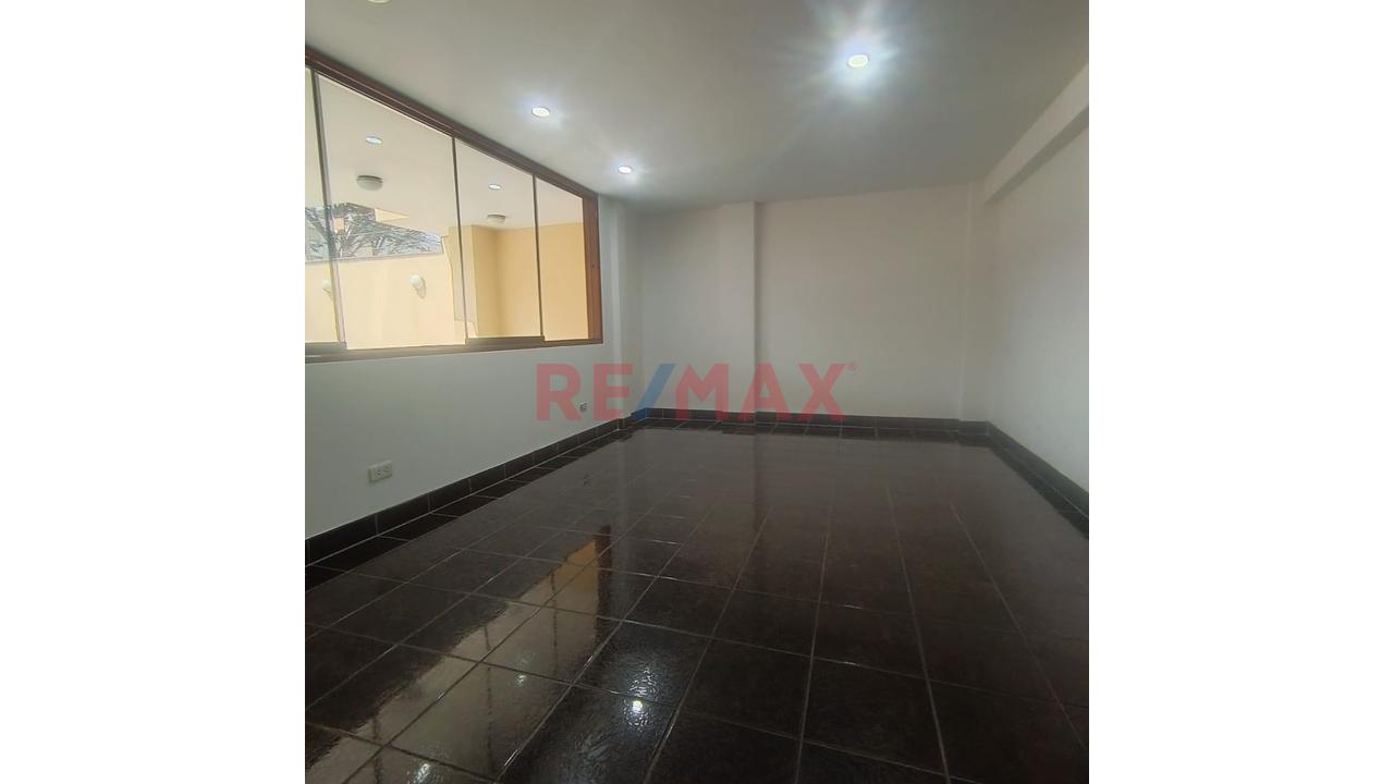 Alquiler Local Comercial En Zona Estrategia En La Molina - 15