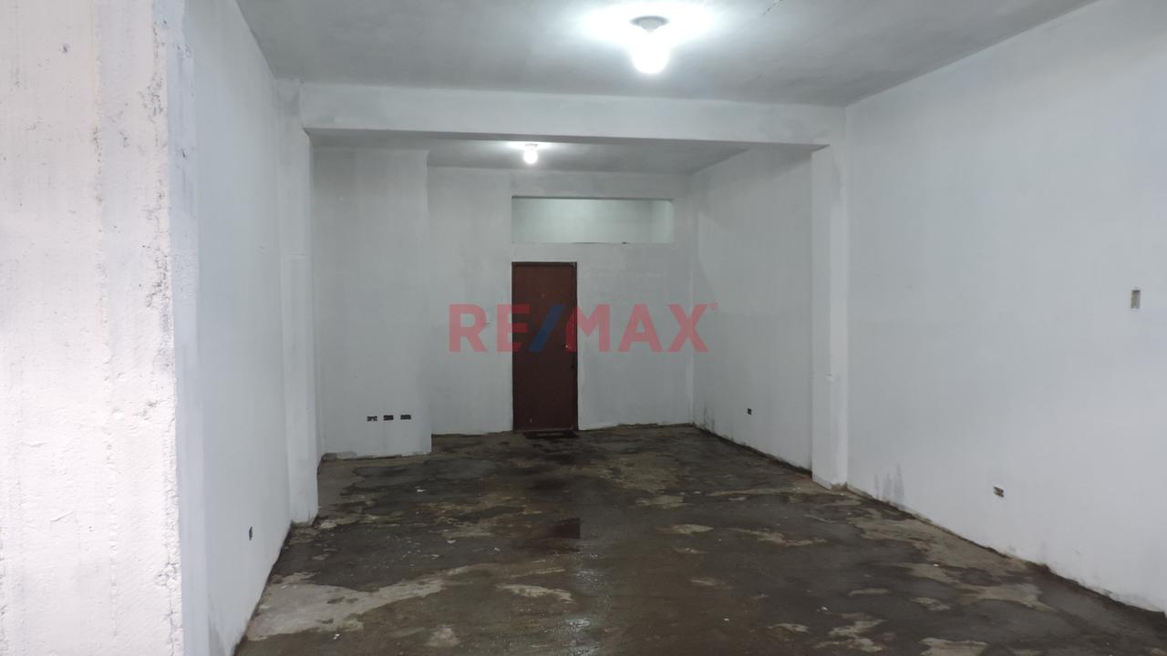 Se Vende Local Comercial 240M2 San Juan De Miraflores - 9