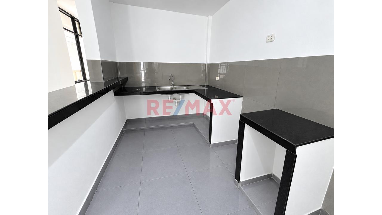 Casa En Aquiler En Urb Bancaria Ii Etapa - 6