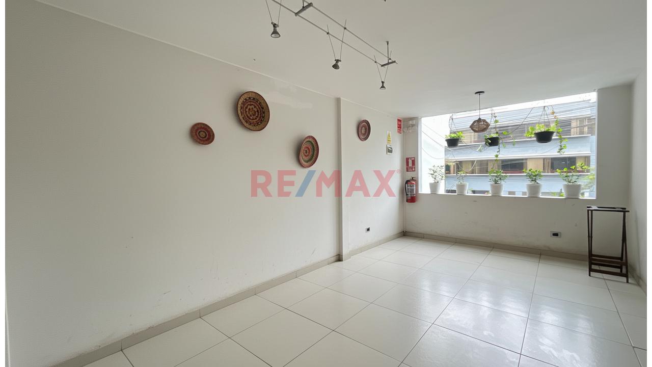 Casa En Venta Con Uso Comercial En El Centro Financiero De San Isidro — foto 7