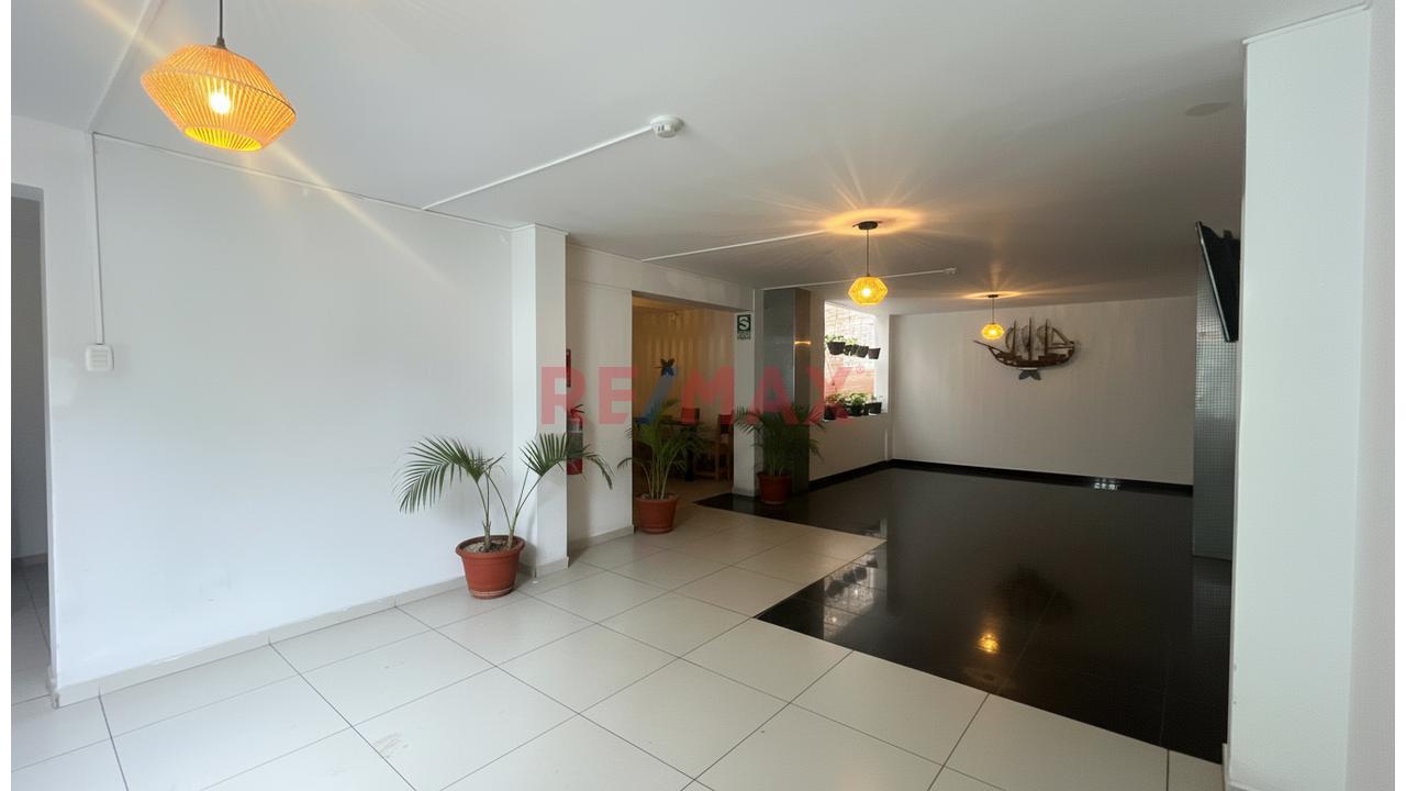 Casa En Venta Con Uso Comercial En El Centro Financiero De San Isidro — foto 9