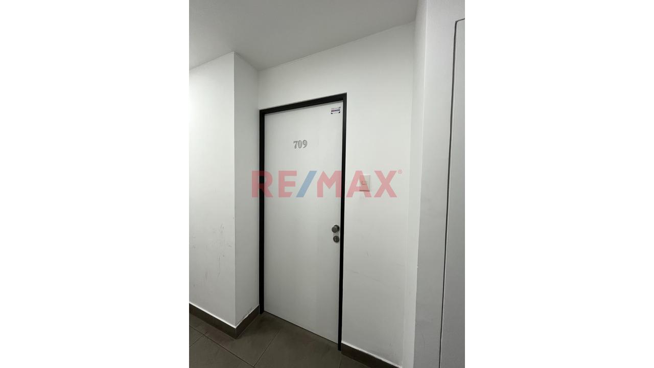 Departamento De 1 Dormitorio En Venta – Surquillo | Av. Tomás Marsano - 16