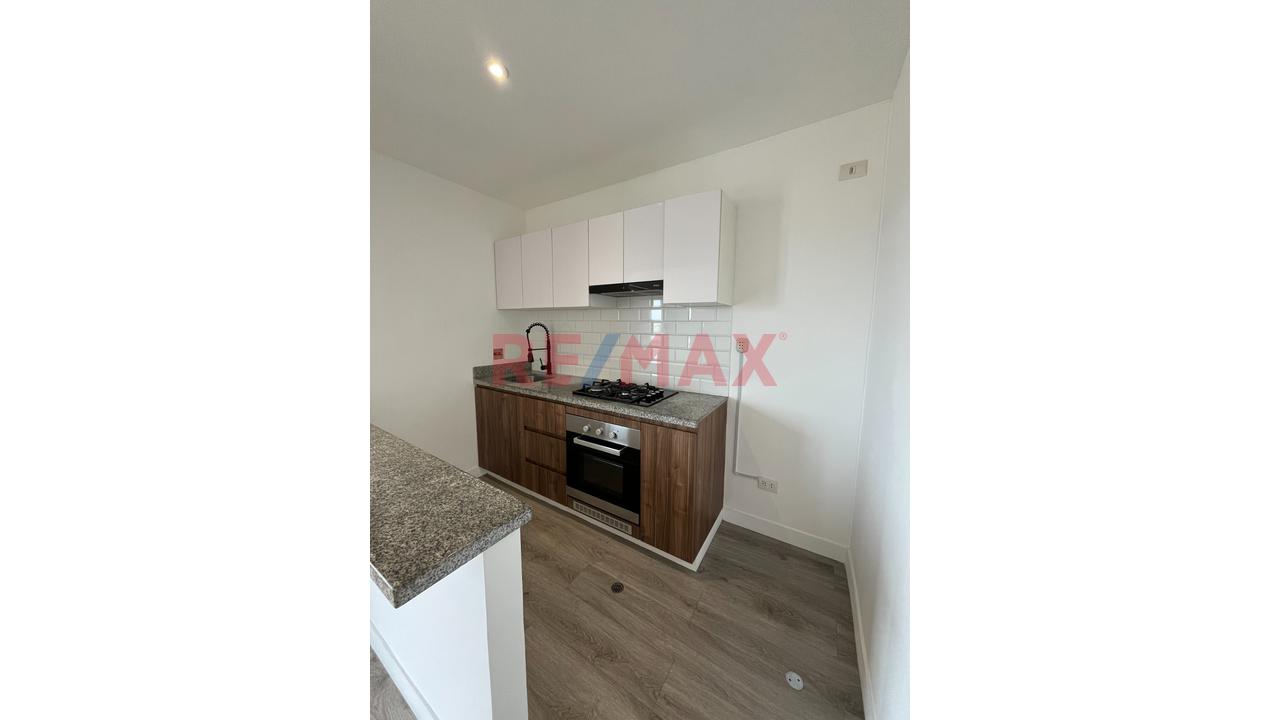 Departamento De 1 Dormitorio En Venta – Surquillo | Av. Tomás Marsano - 13