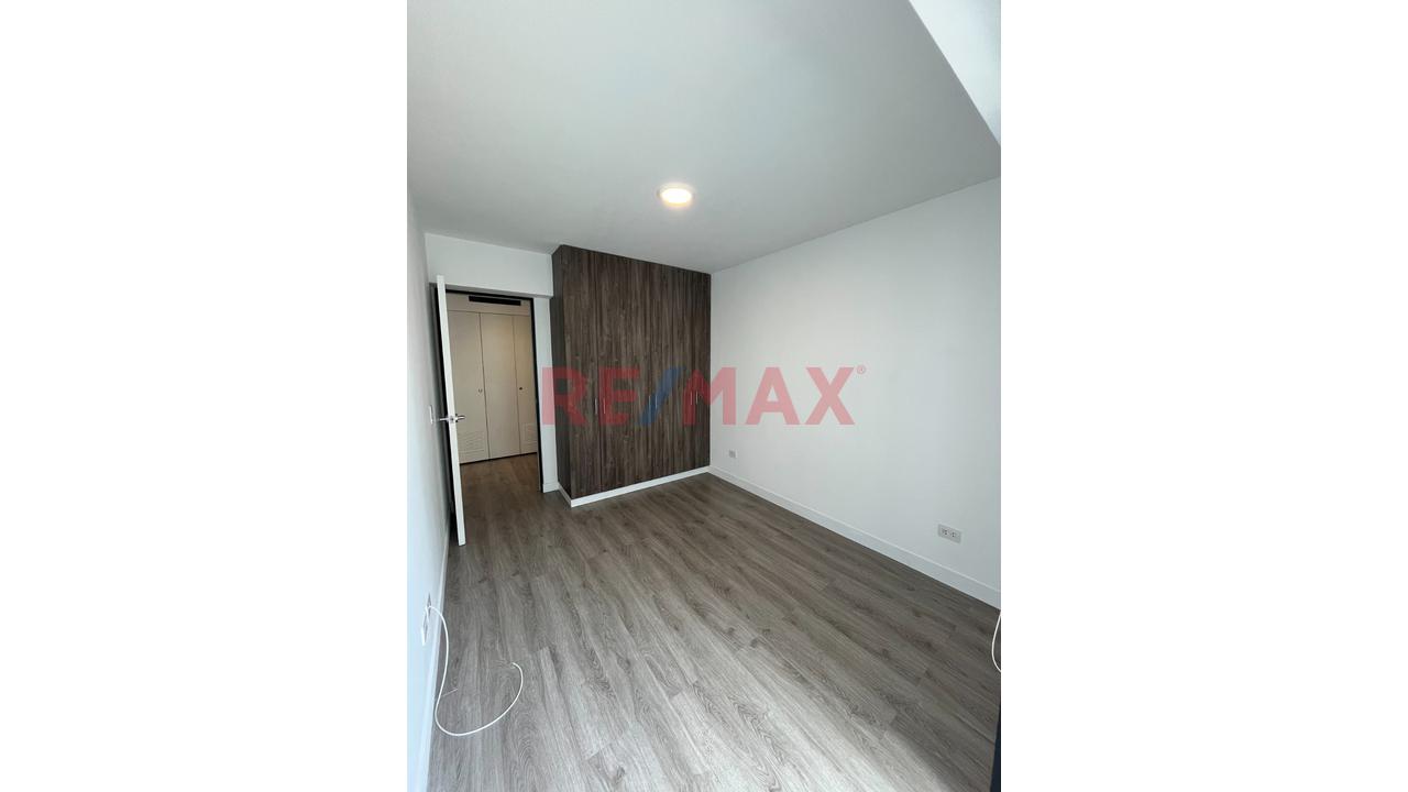 Departamento De 1 Dormitorio En Venta – Surquillo | Av. Tomás Marsano - 8