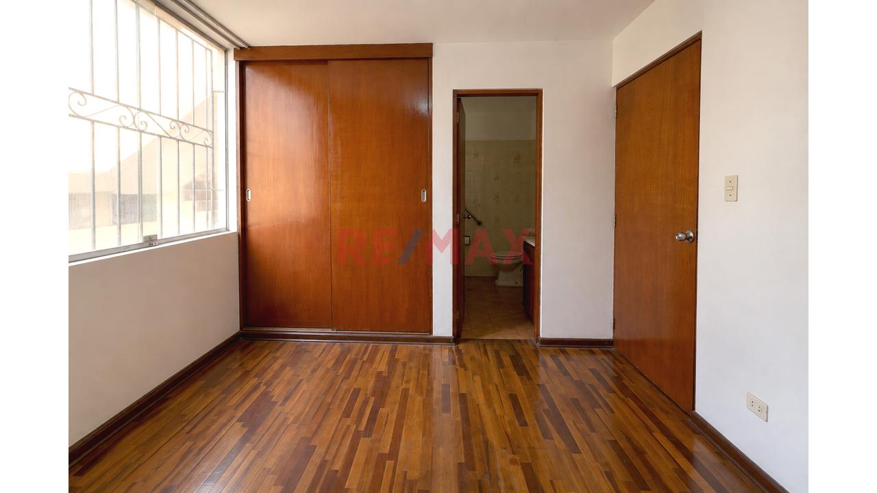 🏡Venta De Triplex En San Borja Sur - Cerca A La Rambla Y Pentagonito — foto 8