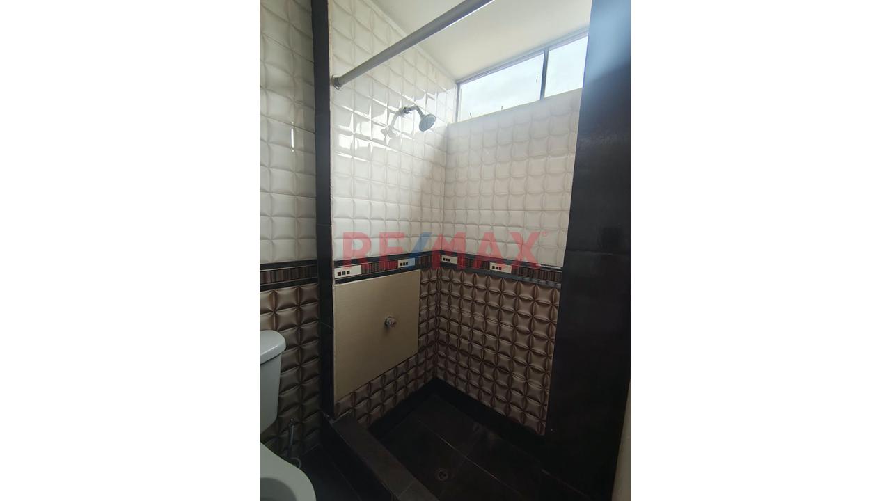 Se Alquila Minidepartamento En 3Er Piso En Urb. Previ- Los Olivos — foto 7