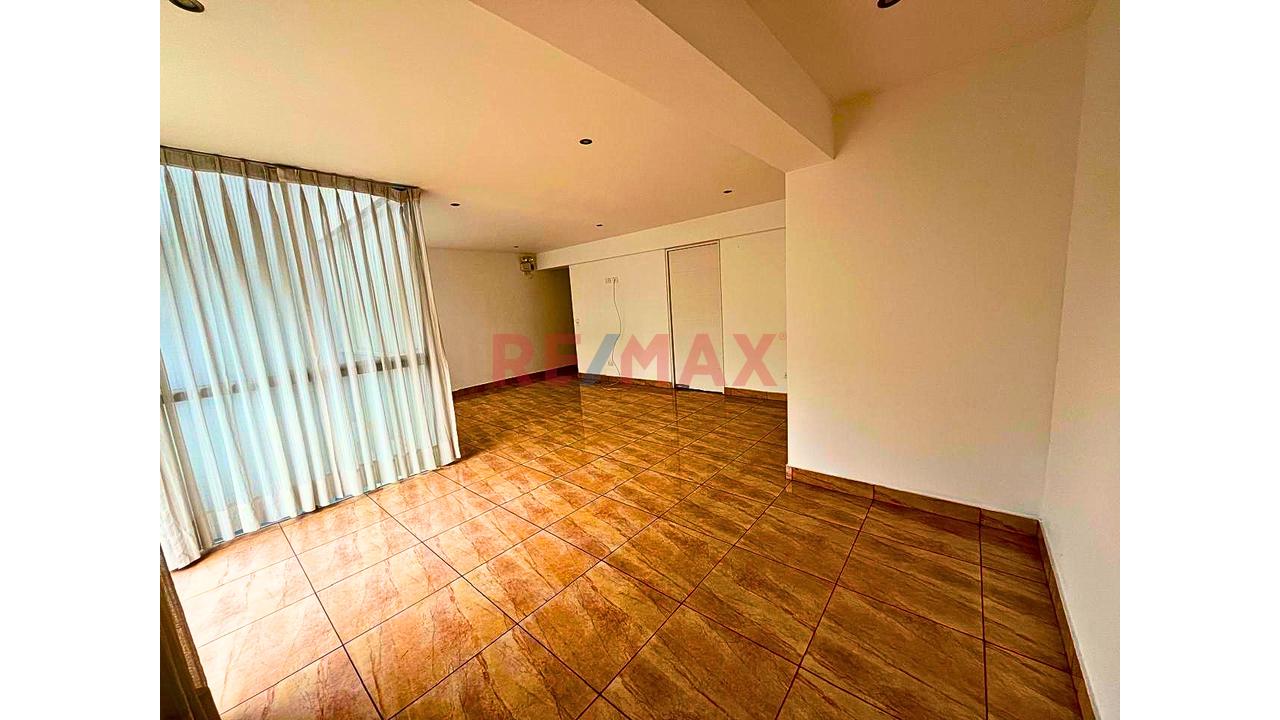 Vendo Departamento Con Vista Panorámica A Parque En San Borja: Ascensor Directo — foto 4