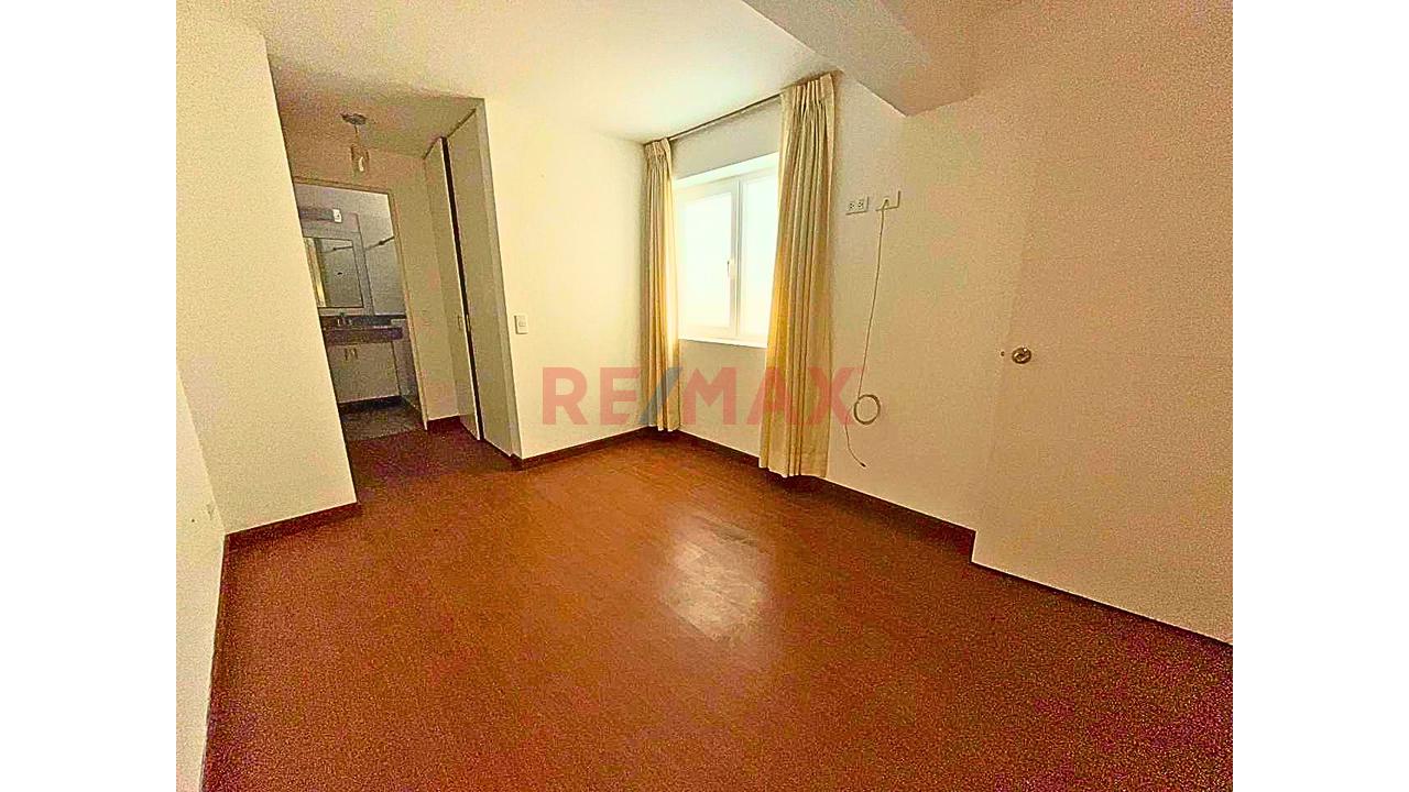 Vendo Departamento Con Vista Panorámica A Parque En San Borja: Ascensor Directo — foto 9