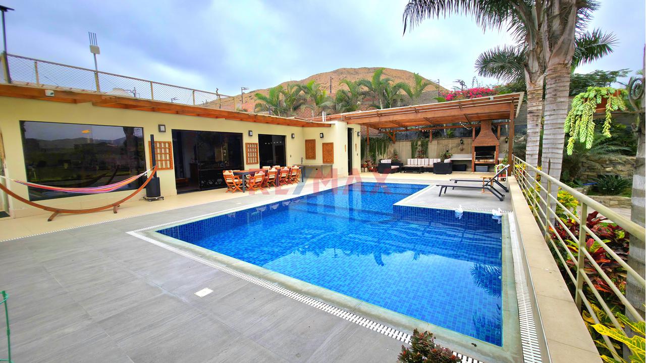 Pachacámac Exclusivo - Venta Casa Campestre De Lujo Con Piscina Y 2 Bungalows — foto 3