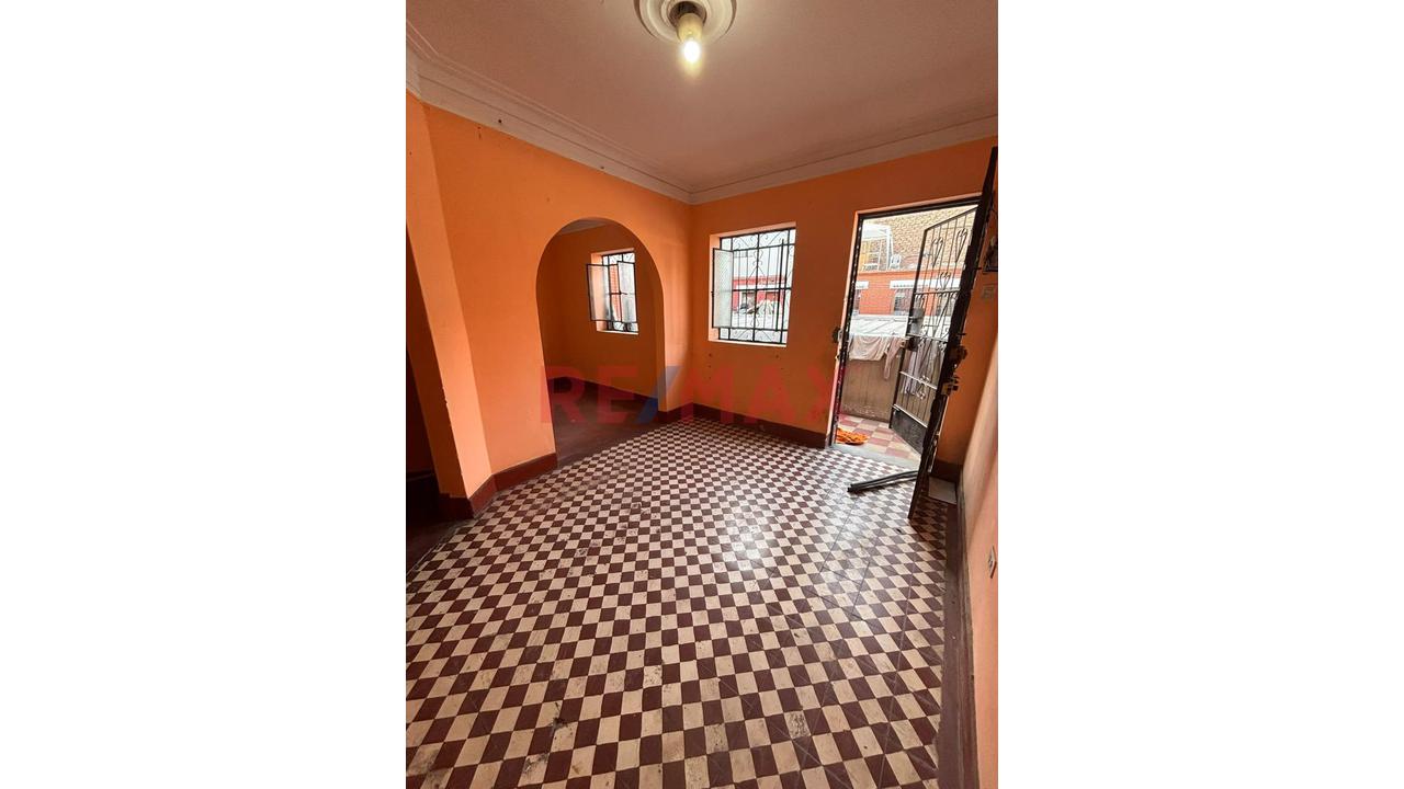Oferta  Duplex Cerca Mesa Redonda, Costado Unmsm Medicina — foto 4