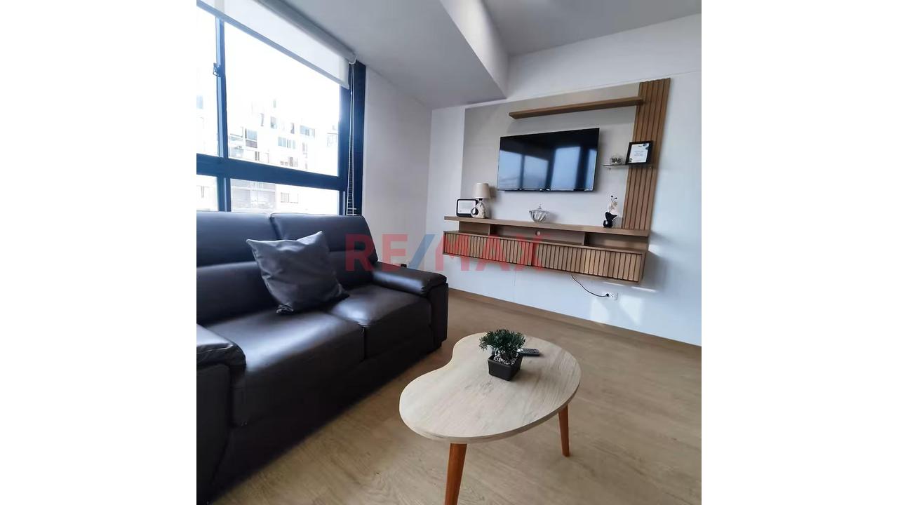 Alquiler De Departamento Amoblado En Av. San Felipe, Jesus Maria — foto 5